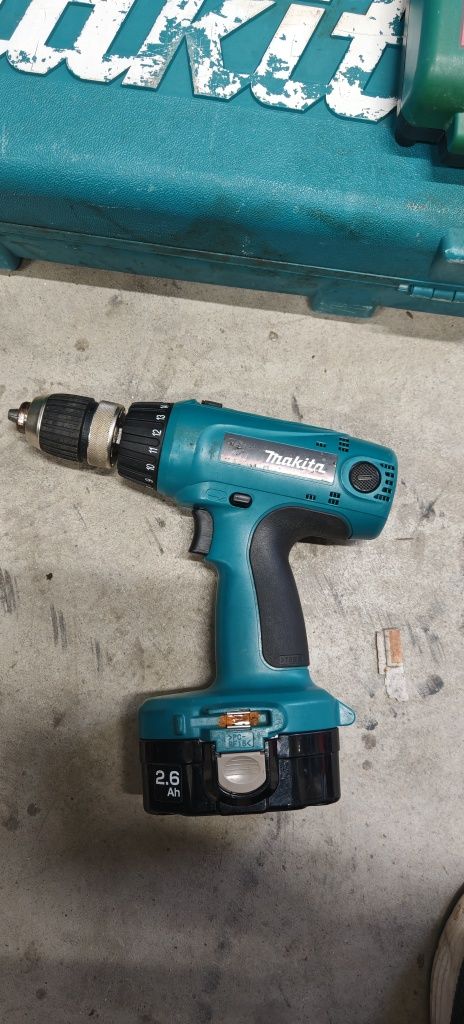 Винтоверт Makita 6347D комплект