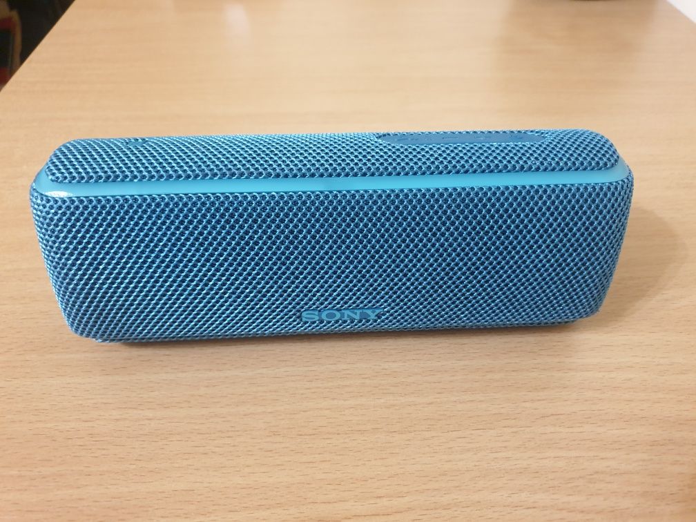 Boxa bluetooth portabila Sony SRSXB21 cu extra Bass si lumini