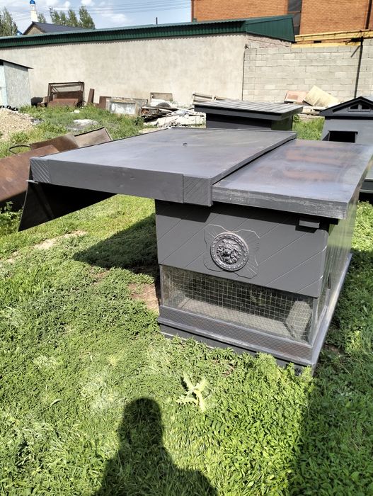 Продам собачие будки