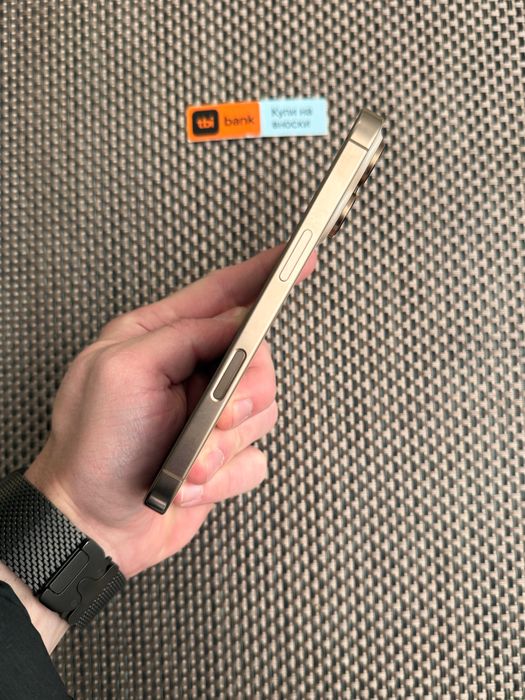 256gb! iPhone 16 PRO Лизинг от 66лв/м - КАТО НОВ! Desert titanium