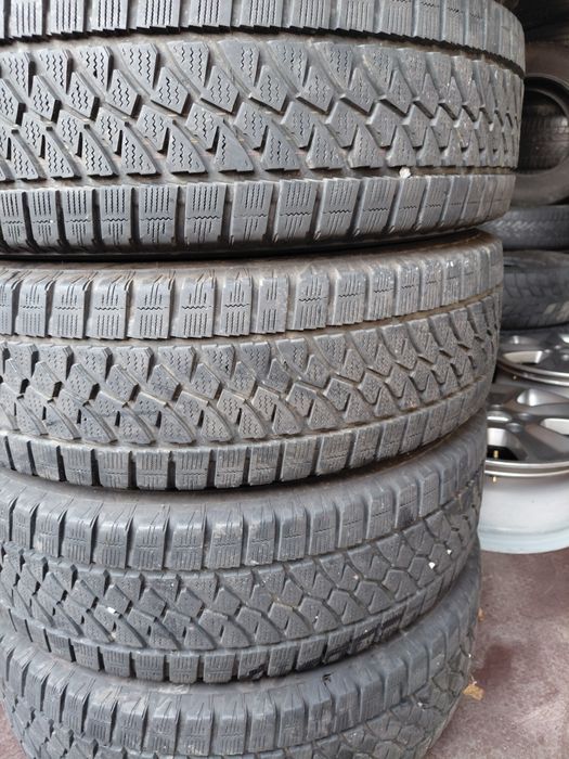 225/75/16C Bridestone 4бр.гуми дот2021