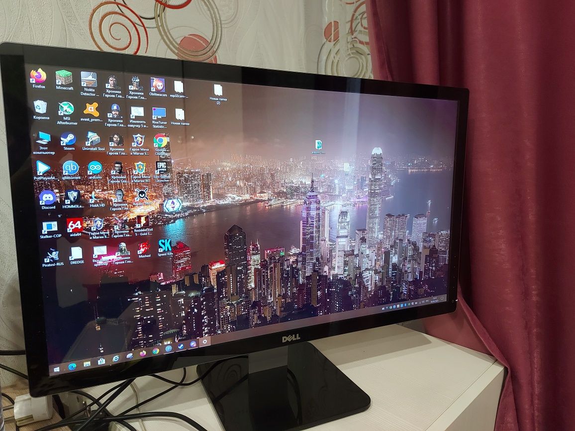 Монитор Dell 24 диагональ