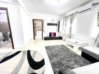 Apartament 3 camere, et. 1, Zona Orizont, Bacau