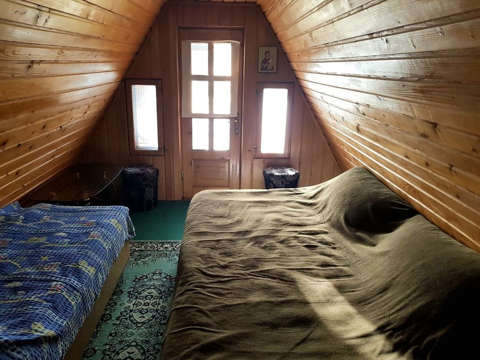 Vand casa se vacanță