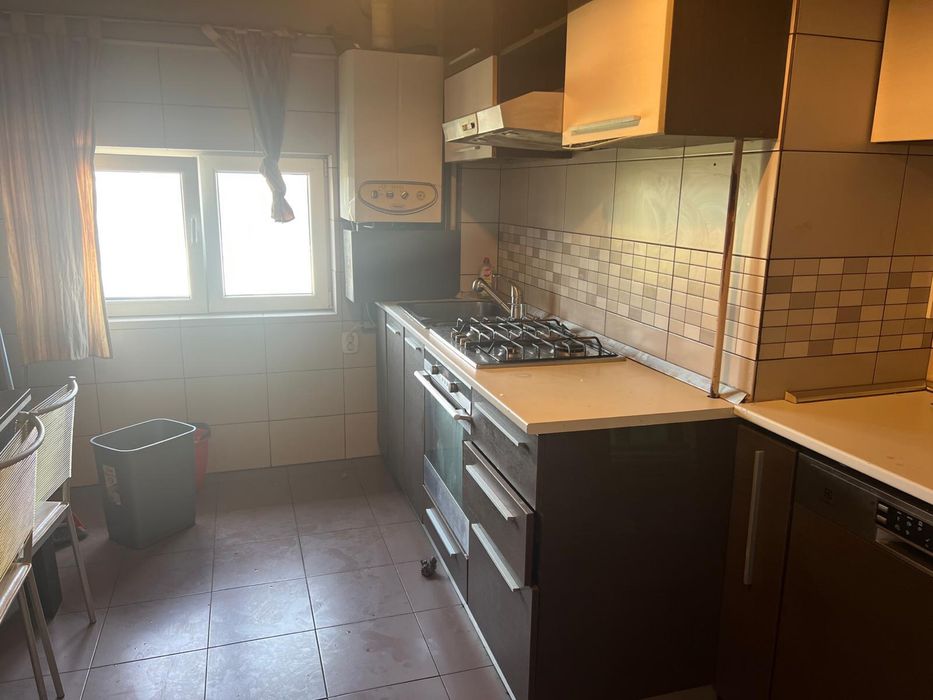 Cazare muncitori Nepal, Sirl 35 ron/zi utilit inclu . Otop Str Polona