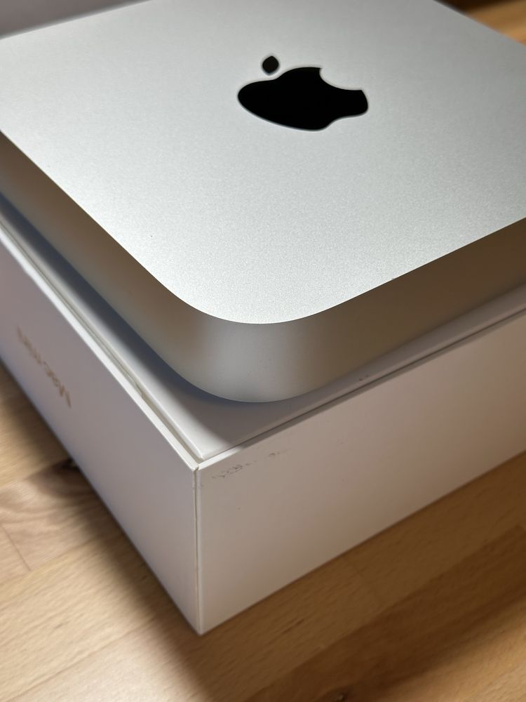 Mac Mini (2023), M2 Pro, 16GB RAM, SSD 512Gb.