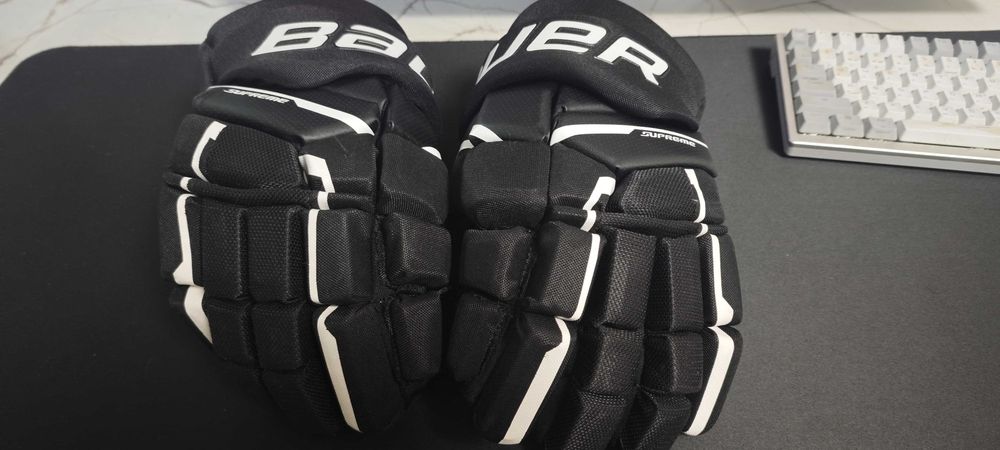 Продам Перчатки хоккейные S23 BAUER SUPREME M3 SR, идеальное состояние