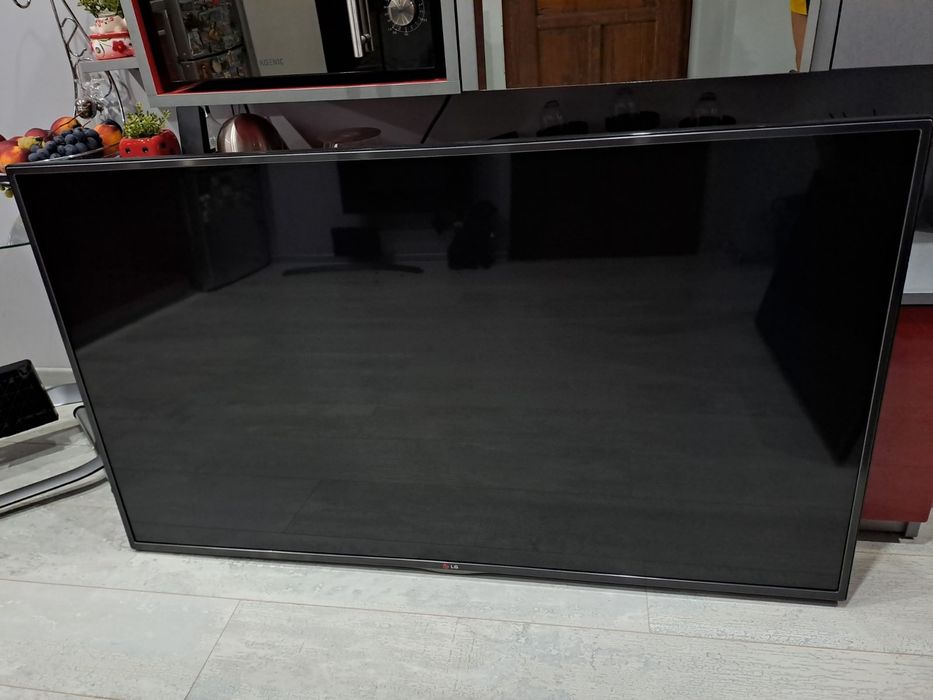 Телевизор LG 55*