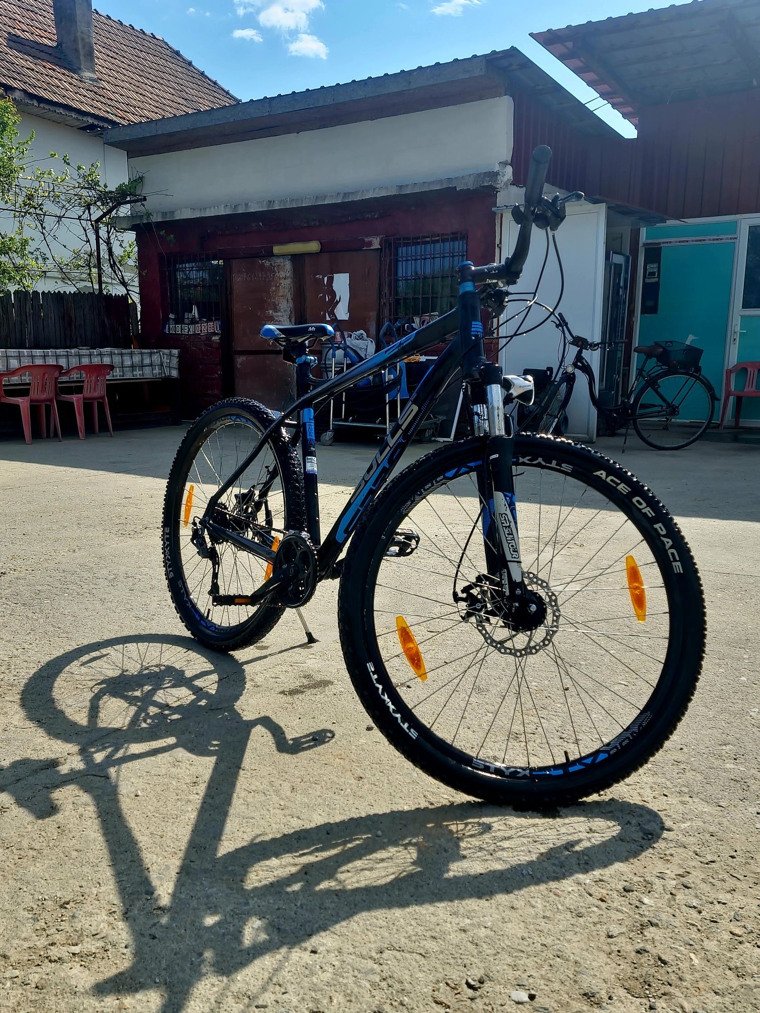 Vand bicicleta bulls