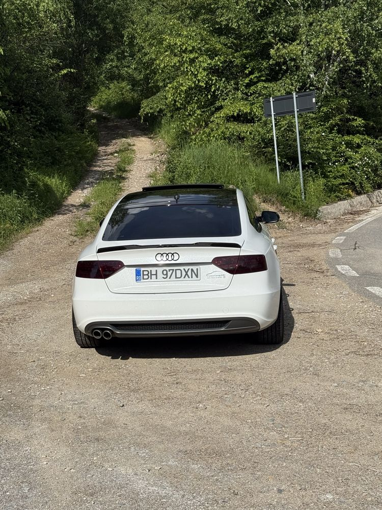 Vand Audi A5 S line Full Inclusiv Trapa Alb Perlat Colantata Integral