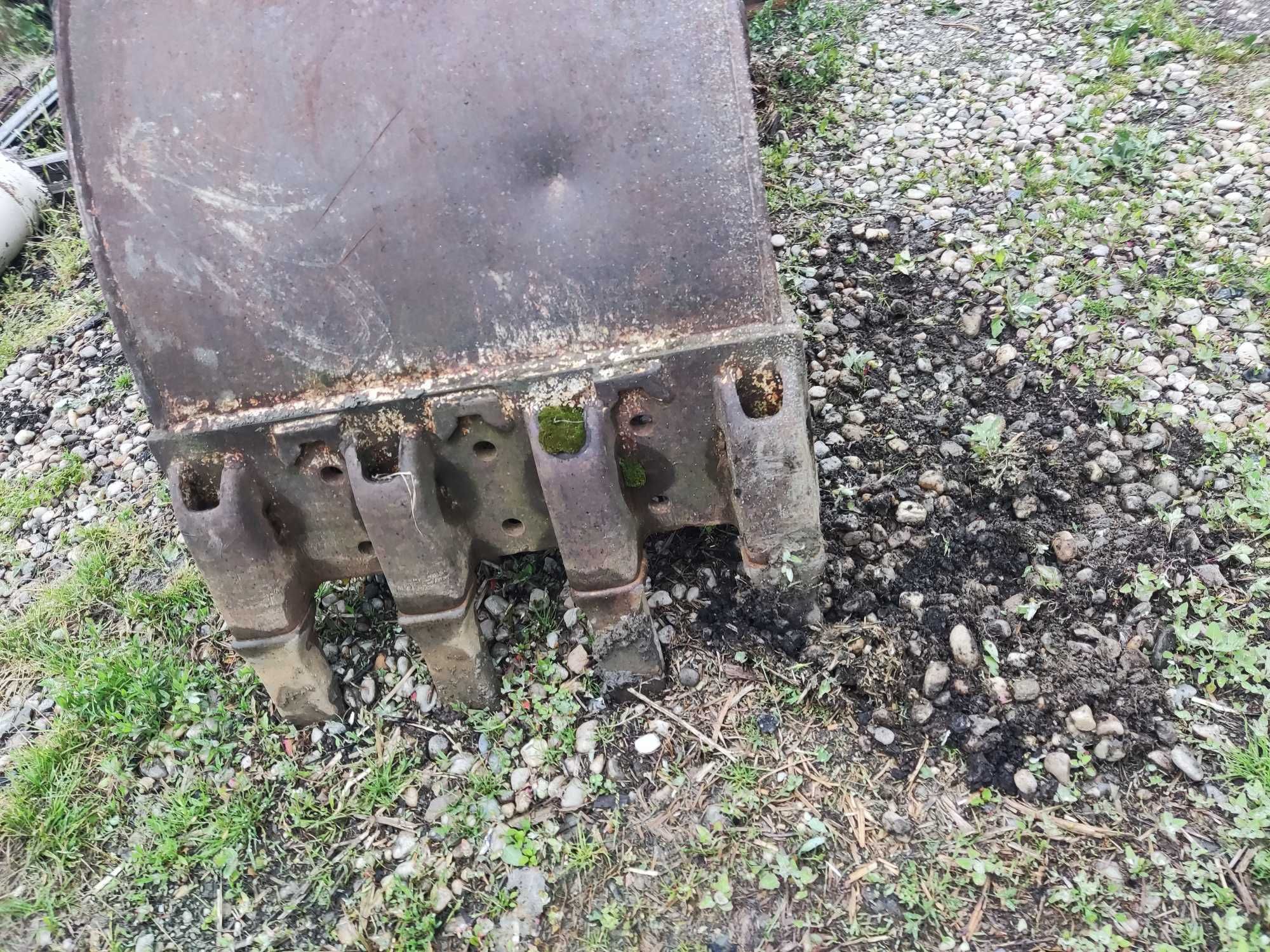 Vând cupe graifer pentru excavator
