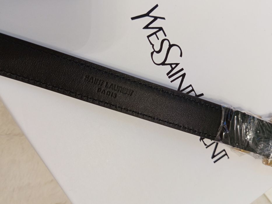 Curea YSL model slim