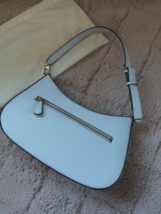 Чанта Guess NOELLE