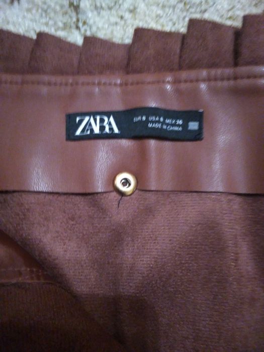 Дамска кожена пола Zara