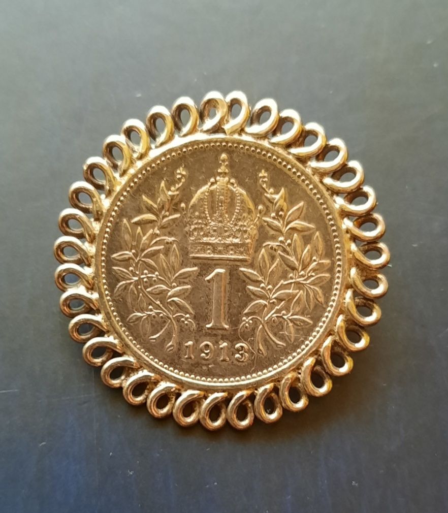 Set brosa si pandantiv cu monede de 1 Coroana - G 4463