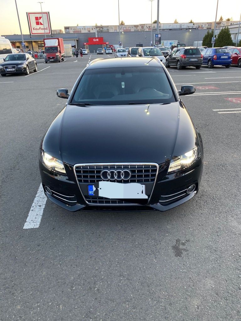 Vând Audi A4 B 8 S-line