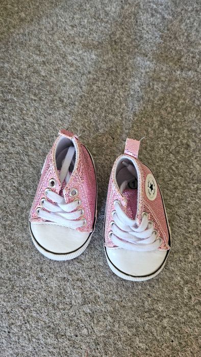 Бебешки обувчици