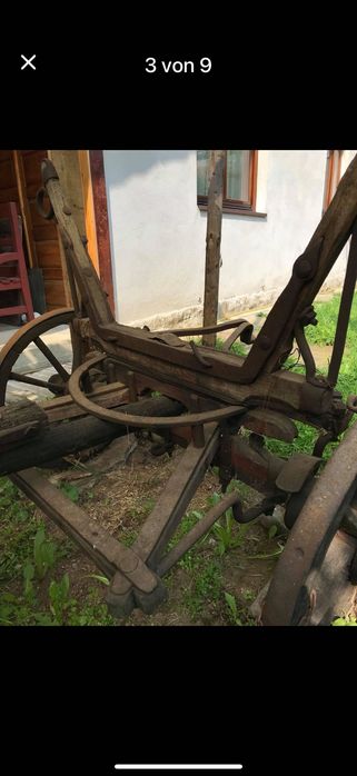 Căruță veche de vânzare