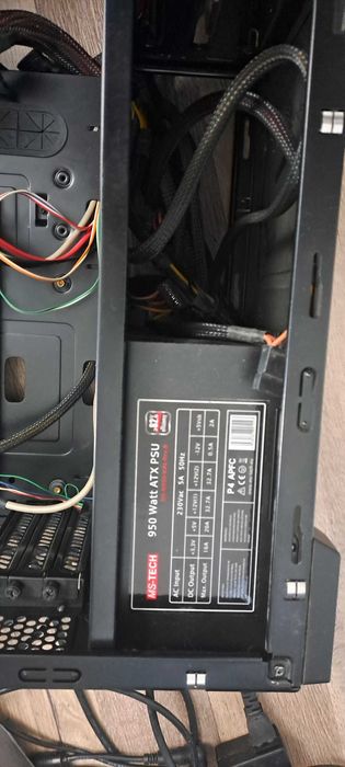 Unitate Calculator Copletă Perfect Fuctională !!!