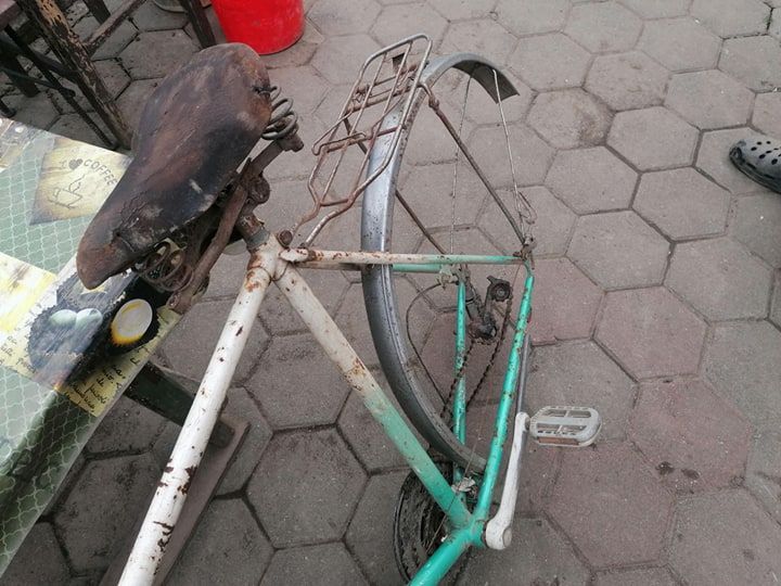 Cadru Semicursiera +accesorii, bicicleta avea frana in butuc Vintag