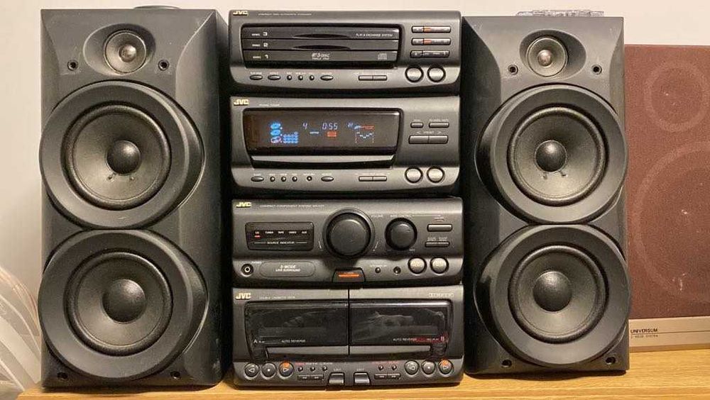 Музикална система JVC
