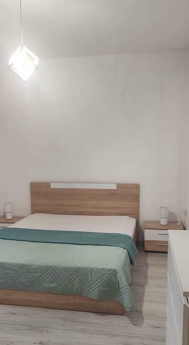 Дава се под наем Двустаен апартамент в Пловдив, Кючук Париж - 75 кв.м за 400 € - Снимка #3