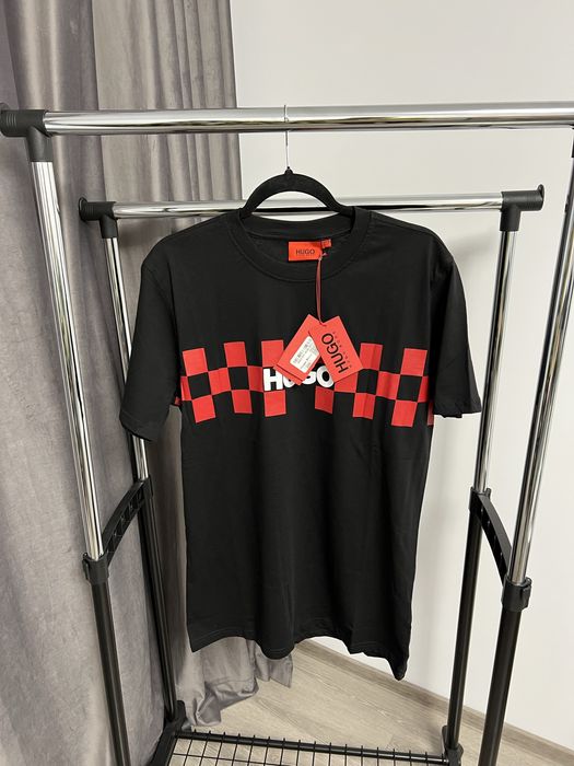 Tricouri HUGO BOSS super calitate