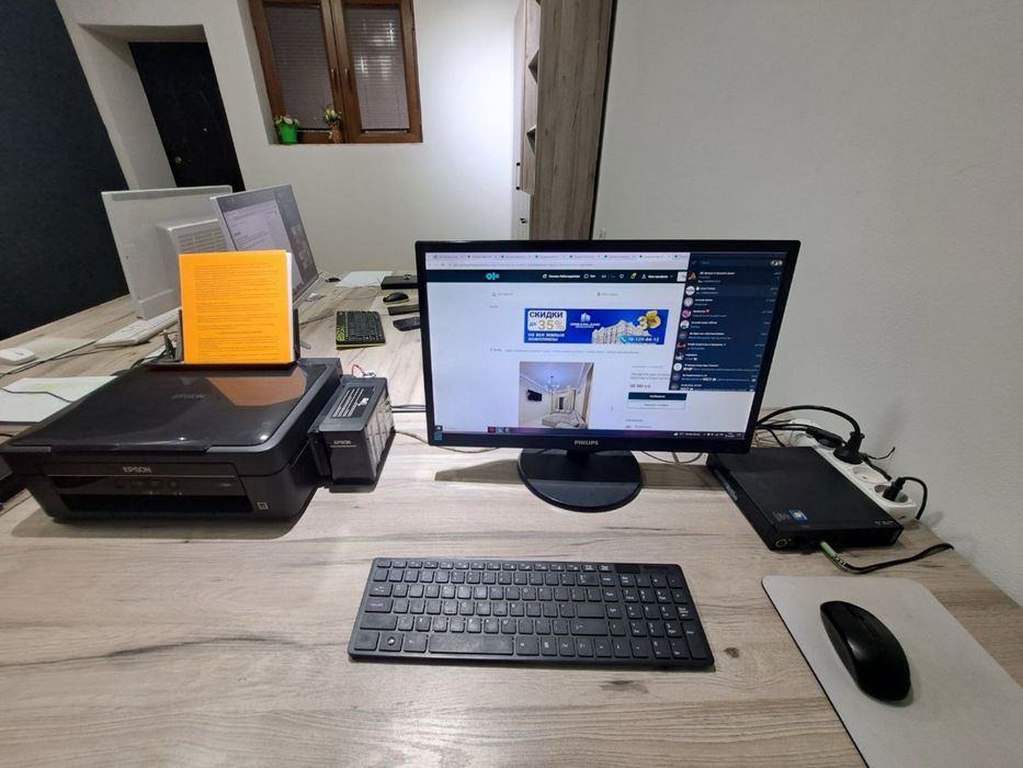 Продается мини-ПК Lenovo + монитор Philips | Оперативная память 8 ГБ