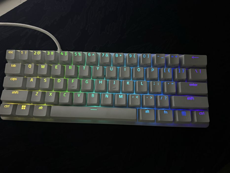 Гейминг клавиатура Razer-Hunstman Mini