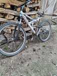 Vând bicicletă full suspension sau schimb cu drujbă husqvarna