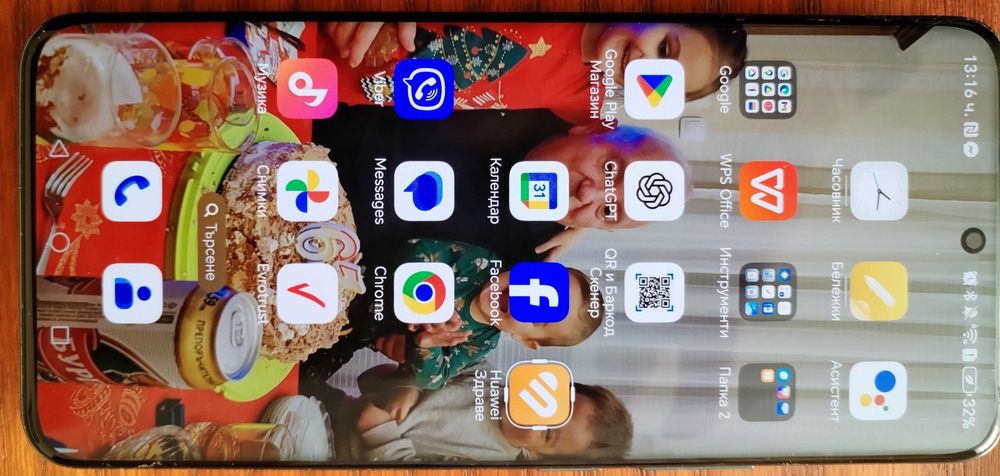 Honor 90 в отлично състояние.