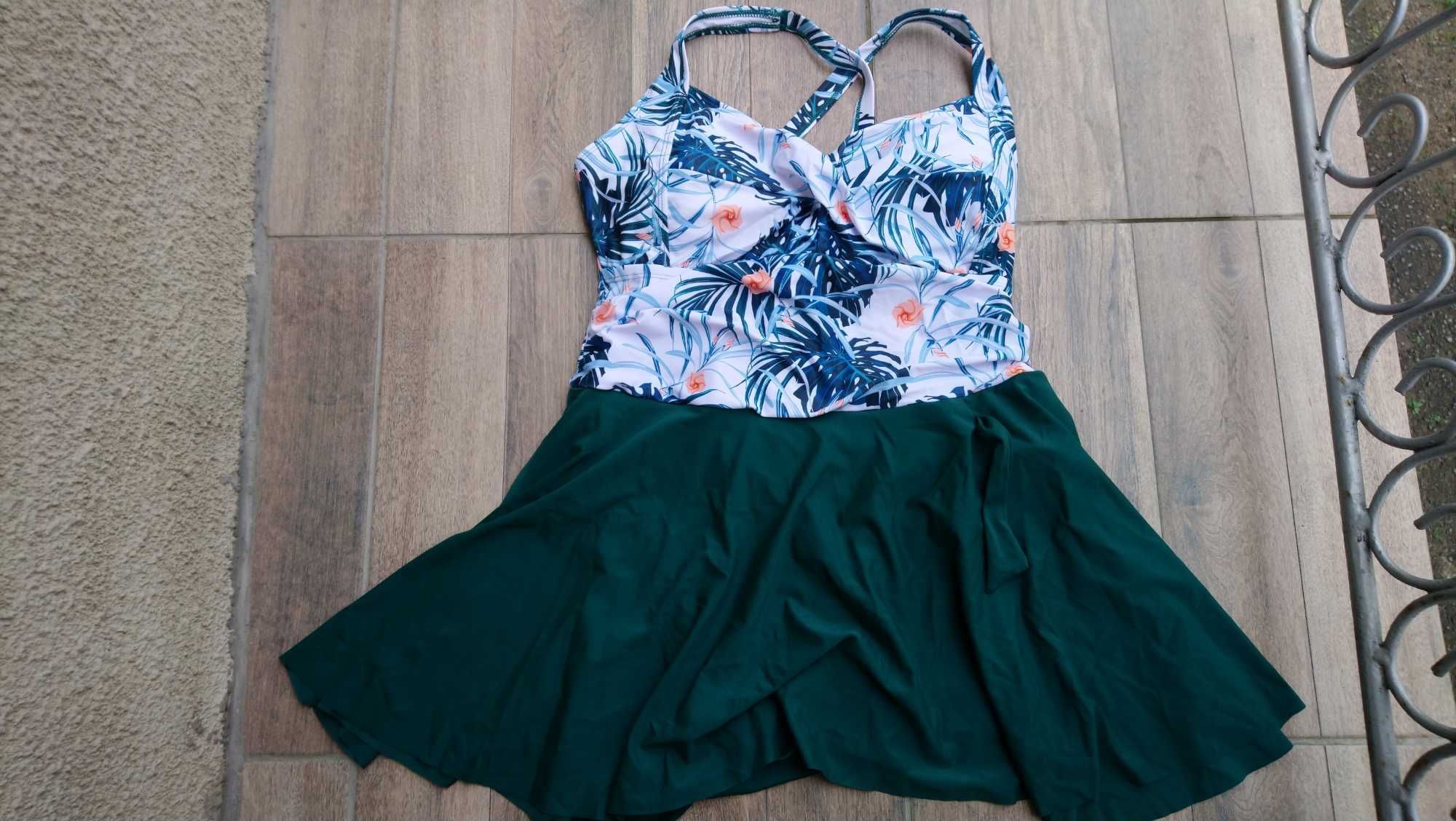 Costum de baie tip rochita nou doar probat 2XL