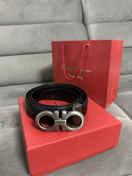 Curea Salvatore Ferragamo originala