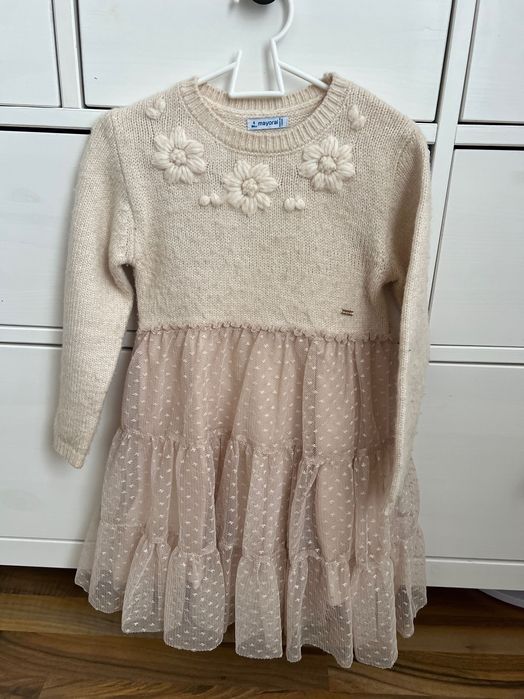 красива елегантна рокля за момиче Mayoral 104