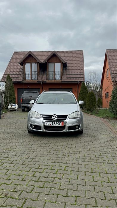 Vând golf 5/V 1.9/ 105cp/ posibilitate rate/import Germania