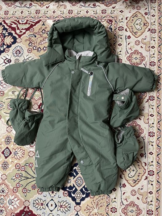 Продается детский зимний комбинезон