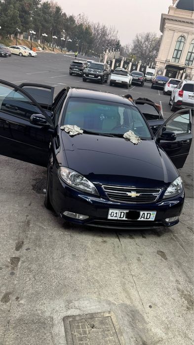 Gentra 2023 Срочно!!! Darkmoon 3-poz lyuk abs bor