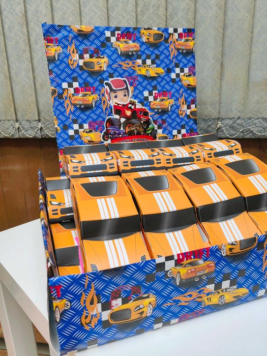 Торта, кутийка, Почерпка за детска градина, рожден ден