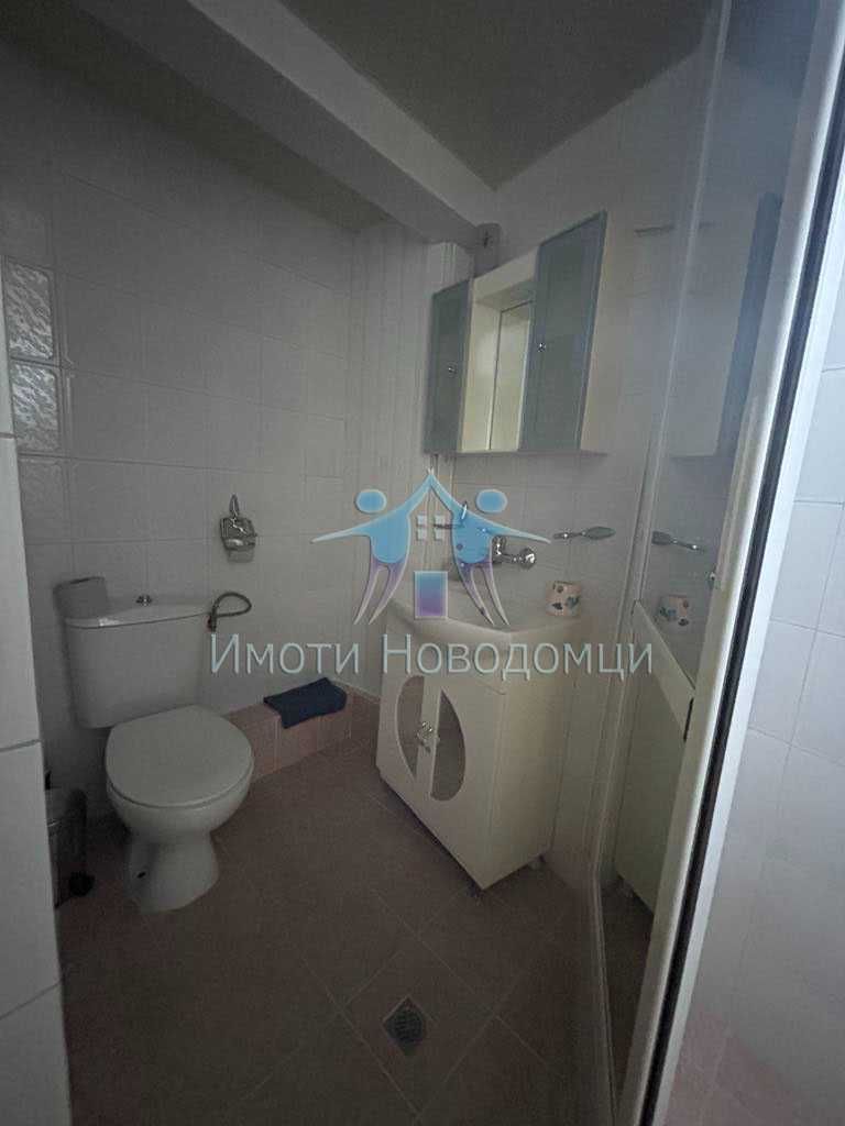 Продава се Тристаен апартамент в Шумен, Пазара - 90 кв.м за 1389 €/кв.м - Снимка #5