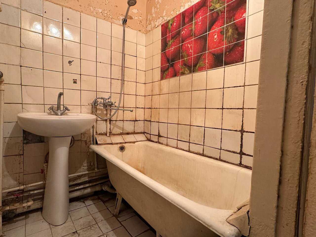Срочно Продам 2х-комнат 72м2 метро Айбек/Космонавтов торг есть (сша)
