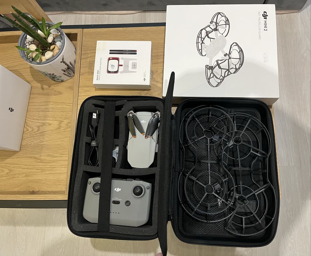 DJI Mini 2 дрон с куфар и аксесоари