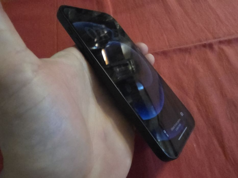 -Iphone 12, Nou, 128Gb, 4Ram, bat: 100%, Negru, ireprosabil, stare per