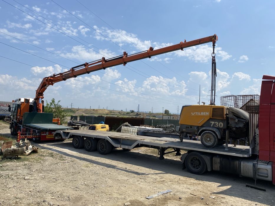 Transport Camion Cu Macara