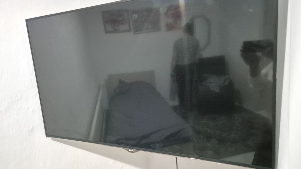 Телевизор 127 диагональ на запчасти