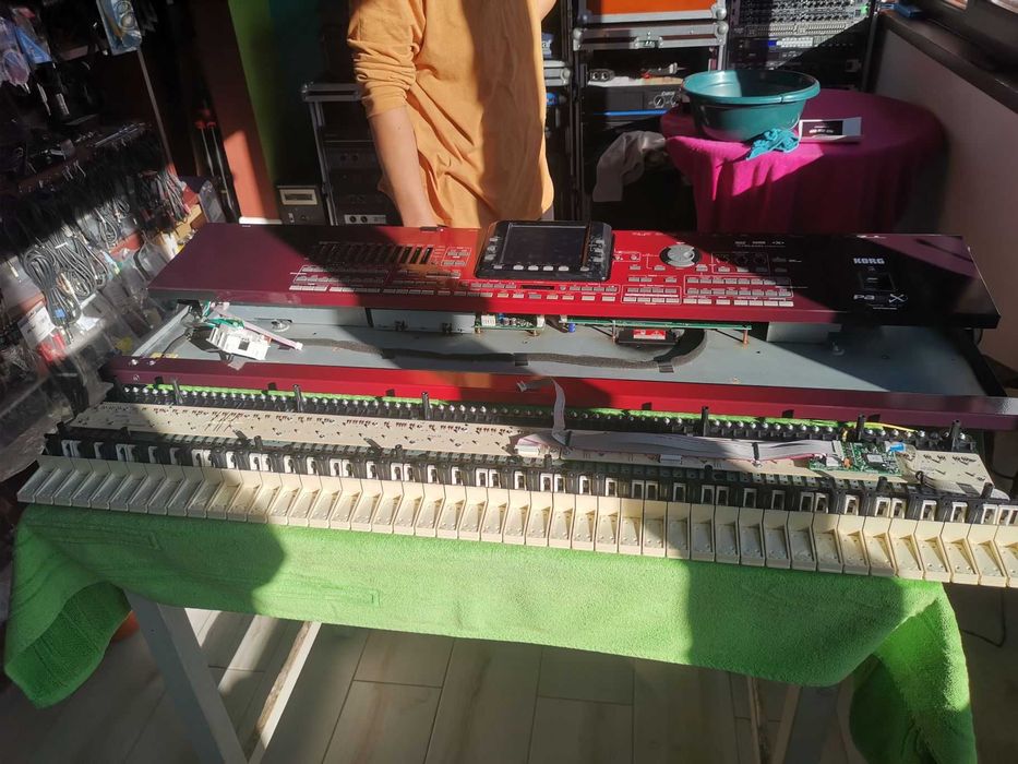 Colantari Clape/Orgi/Acordeoane Roland/Korg/Yamaha/Kawai/Ketron