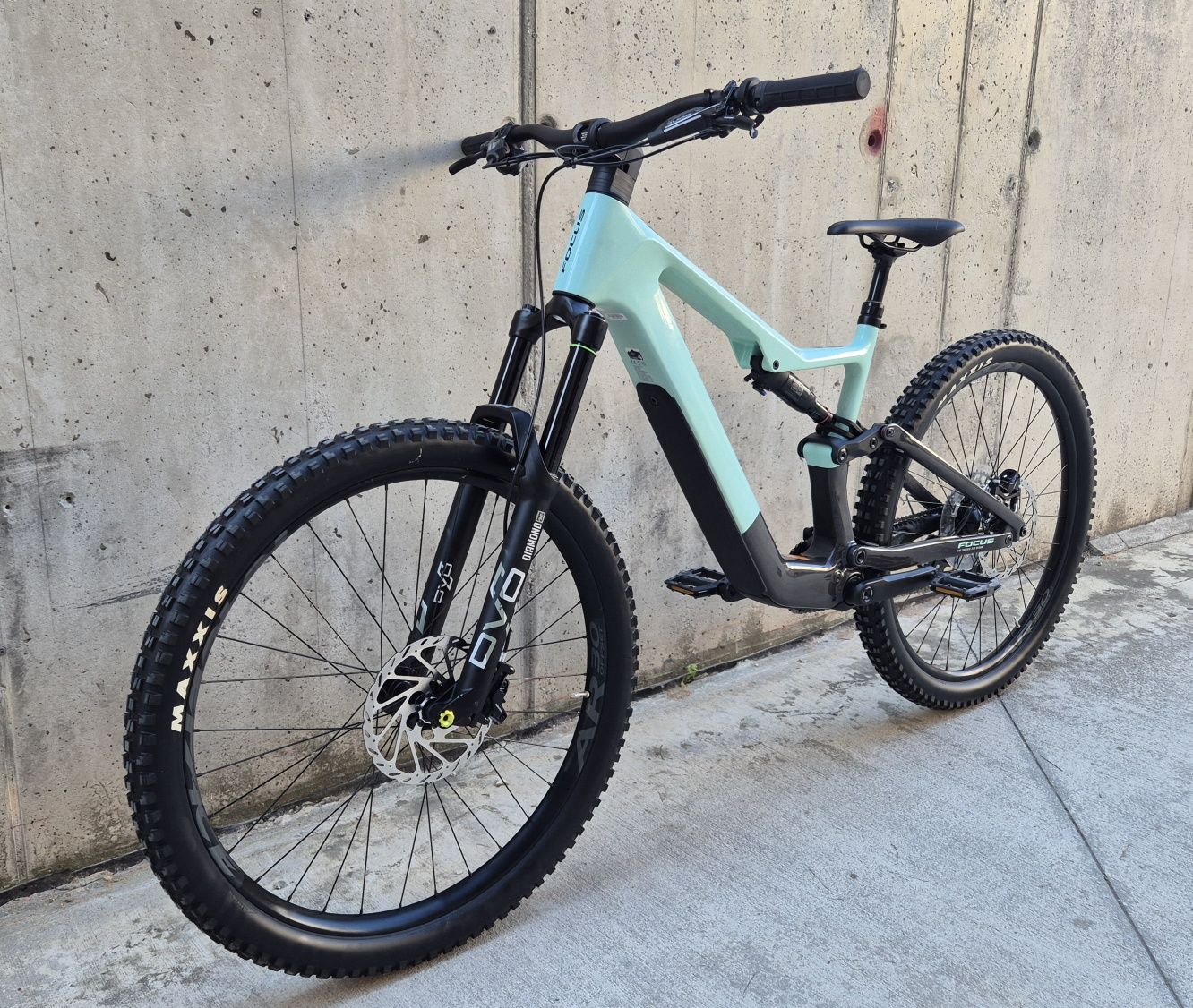 Електрически карбонов велосипед E Bike FOCUS JAM² SL 8.7, FAZUA 60 Nm
