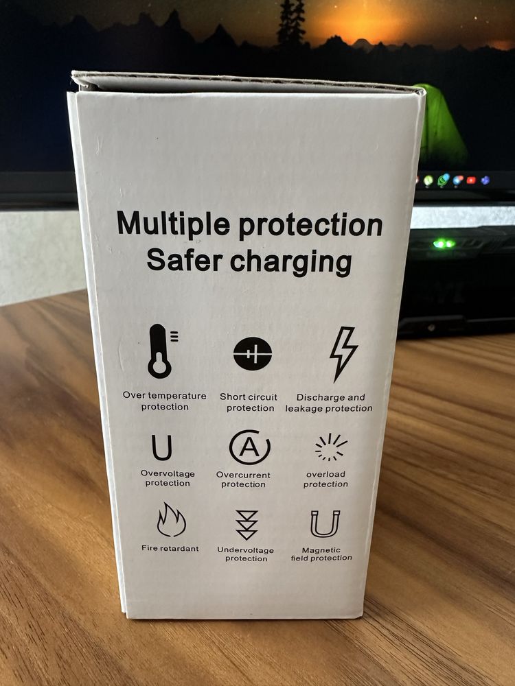 Док станция, Зарядное устройсто Gan Pro Desktop Fast Charger