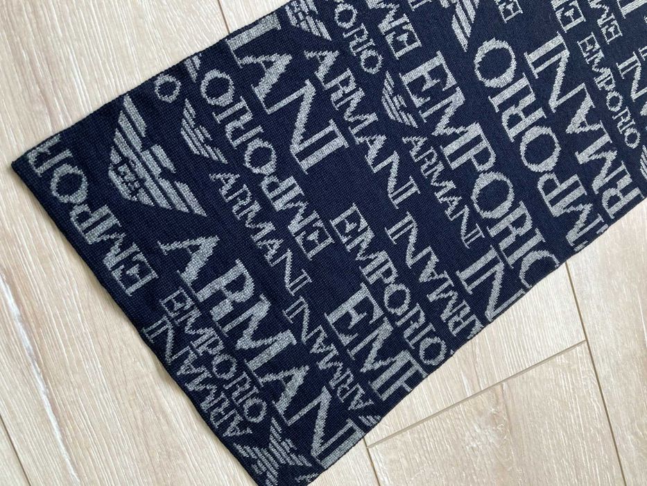 Emporio Armani Емпорио Армани двулицев  елегантен шал вълна и акрил