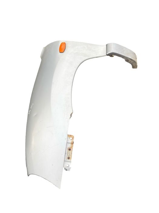 Aripa fata stanga HYUNDAI SANTA FE I SM 2000 - 2006