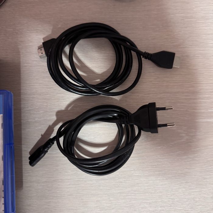 PlayStation 4 Pro 4K 1Tb 1 controller Fifa24